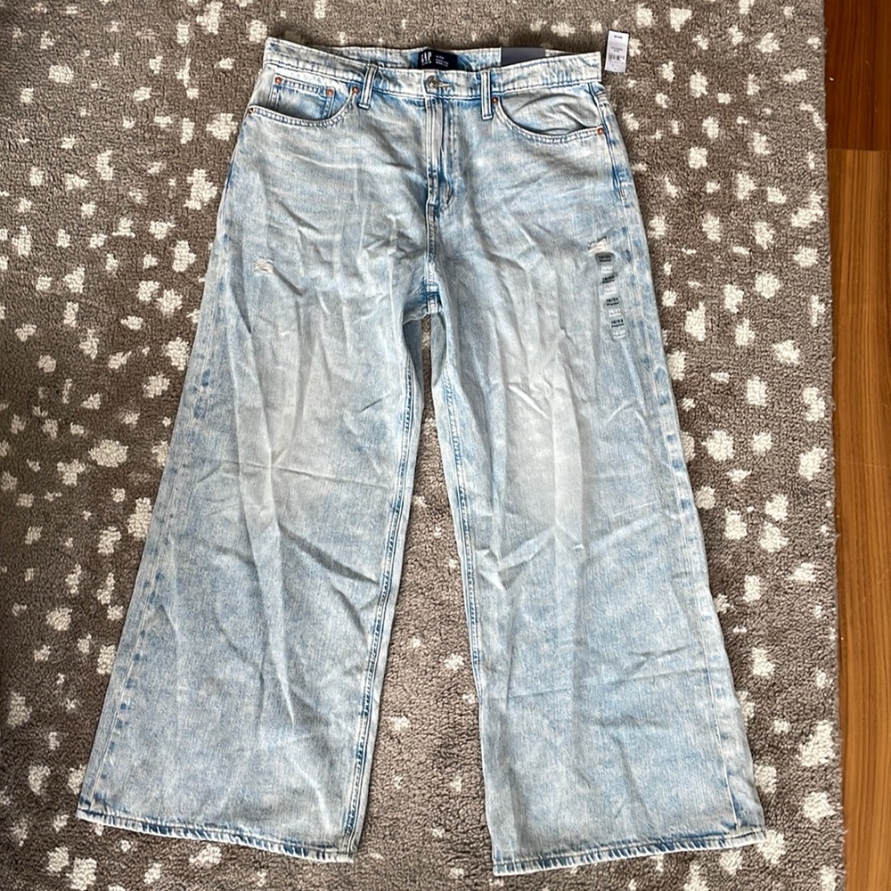 Gap High-Rise Wide-Leg Jeans